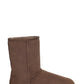 Bota curta feminina UGG Classic II com forro de pele de carneiro genuína, marrom, tamanho 8