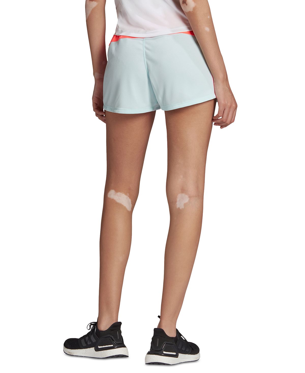 Shorts de treino feminino Adidas Colorblocked azul, tamanho médio