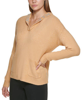 Calvin Klein Suéter Feminino de Malha com Bolsos, Estampa de Logotipo Elástico, Manga Longa, Gola V, Dourado, Tamanho X-G