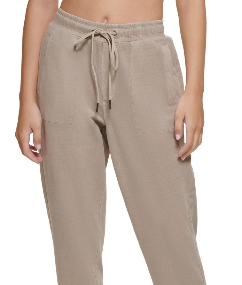 Calça jogger Calvin Klein feminina com tingimento de roupas e cintura franzida, marrom, tamanho médio