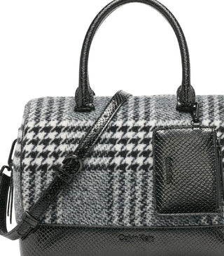 Bolsa Calvin Klein Ashley Feminina Preta Tamanho Regular