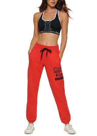 Calça jogger feminina Calvin Klein com estampa flocada e logo dividida, vermelha, tamanho grande