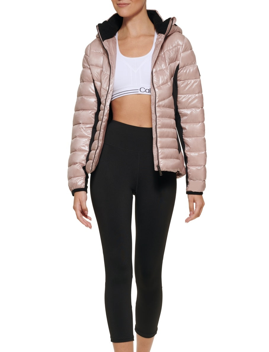 Jaqueta Calvin Klein Feminina com Capuz e Painel Lateral Rosa Tamanho Grande