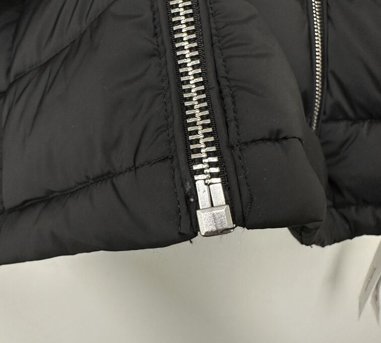 Calvin Klein Casaco Puffer Feminino Petite Cozy-Lined com Capuz Preto Tamanho Petite XL