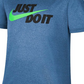 Camiseta Nike Dri FIT JDI XDye Manga Curta Infantil Azul Tamanho Médio