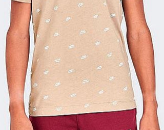 Camiseta Nike Sportswear Futura Allover Print Infantil Marrom Tamanho X-G