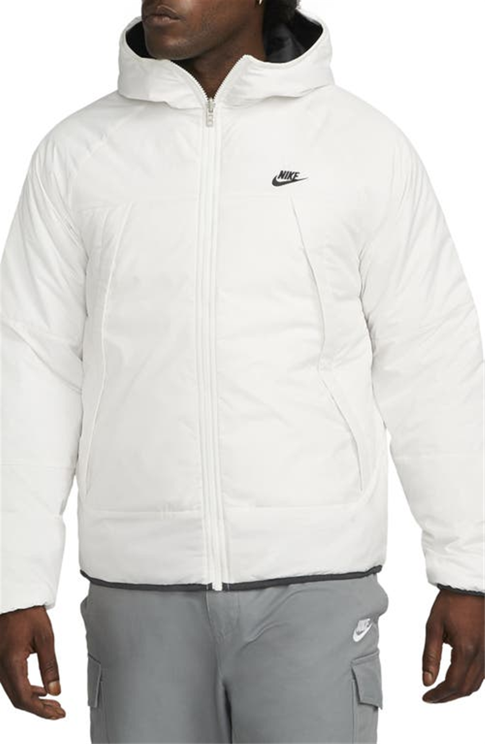 Jaqueta Nike Sportswear Therma FIT Legacy Reversível Feminina Cinza Tamanho Médio