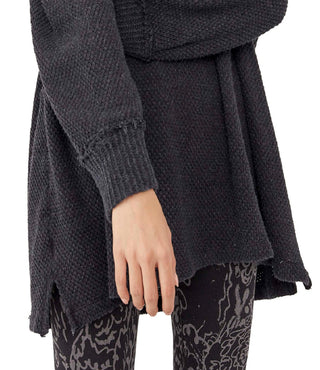 Blusa feminina gola alta She's A Keeper da Free People, preta, tamanho grande