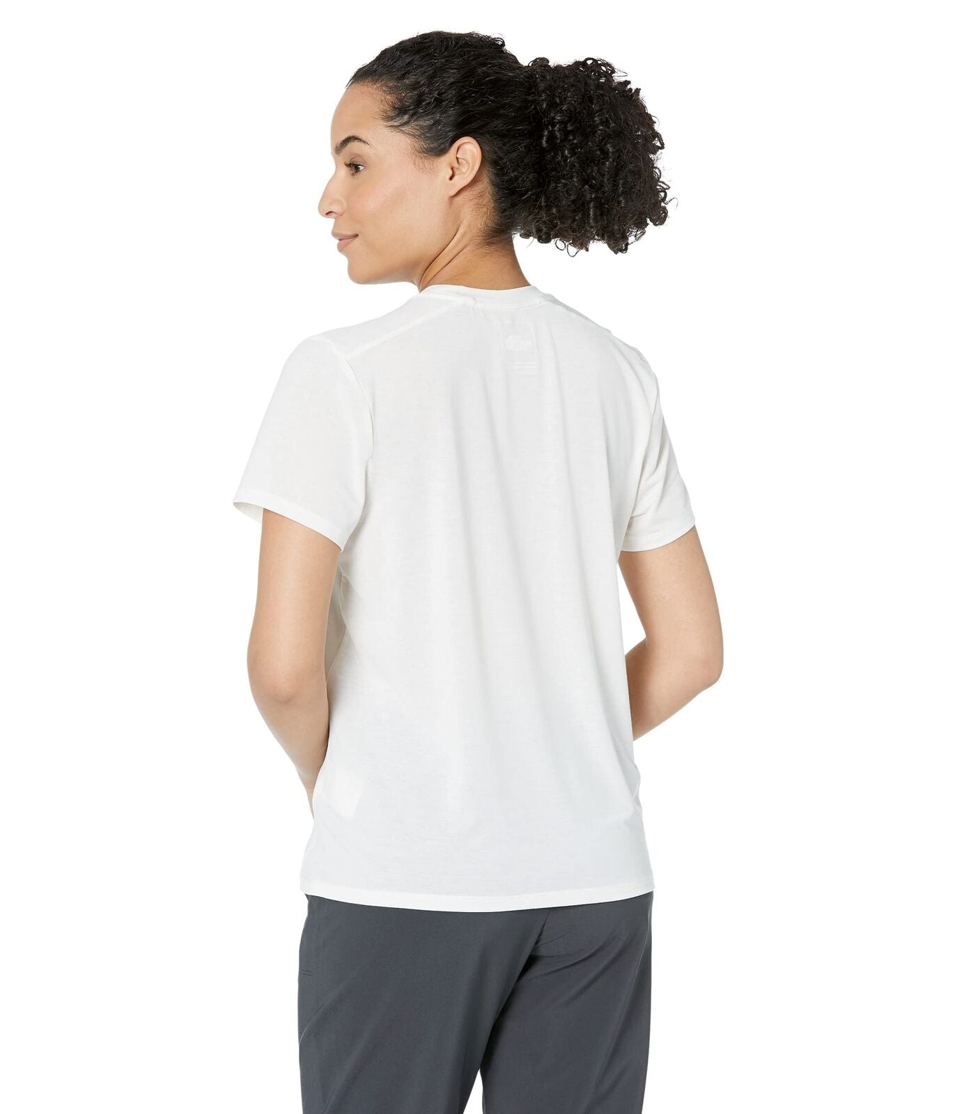 Camiseta The North Face Wander Feminina Branca Tamanho Grande