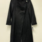 Casaco longo assimétrico com cinto Kenneth Cole feminino, preto, tamanho 6