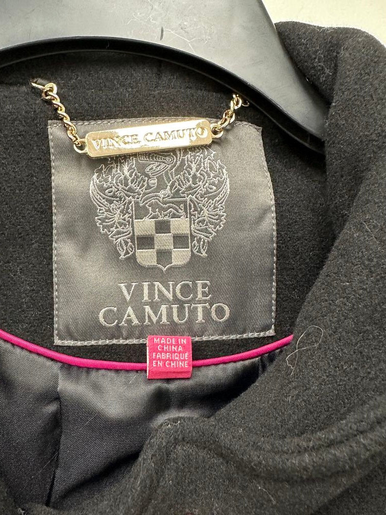 Casaco longo feminino Vince Camuto com cinto e corrente, preto, tamanho GG