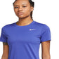 Camiseta Nike Dri-FIT Legend Training Feminina Azul Tamanho XL