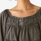 Blusa feminina Lucky Brand de algodão em camadas, preta, tamanho X-G