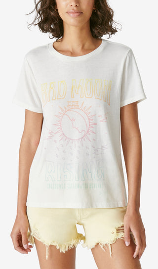 Camiseta feminina Lucky Brand Bad Moon Rising Graphic, branca, tamanho médio