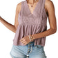 Regata feminina sem mangas com renda frontal Lucky Brand, rosa