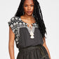 Camiseta feminina bordada estilo camponês Lucky Brand, preta