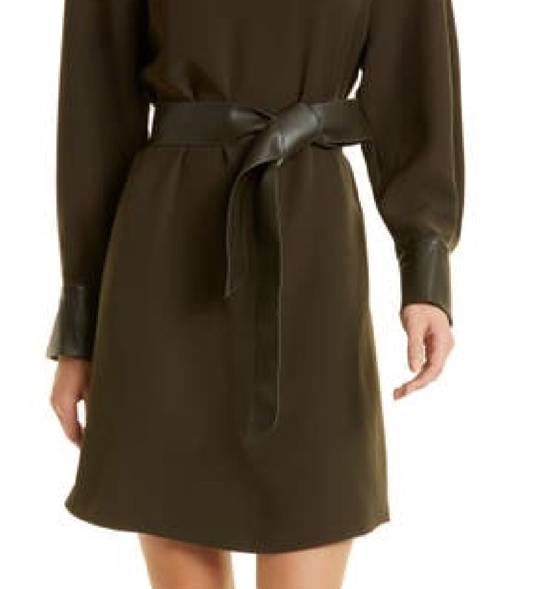 Vestido feminino Vince Camuto com decote aberto, preto, tamanho grande