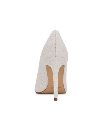 Sapatos de salto fino Nine West para noivas, tamanho 5,5 M, brancos