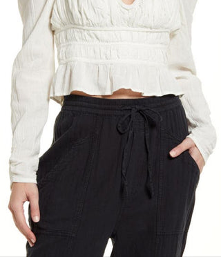 Blusa de algodão com gola amarrada Chloe Smocked feminina Free People, branca, tamanho X-S