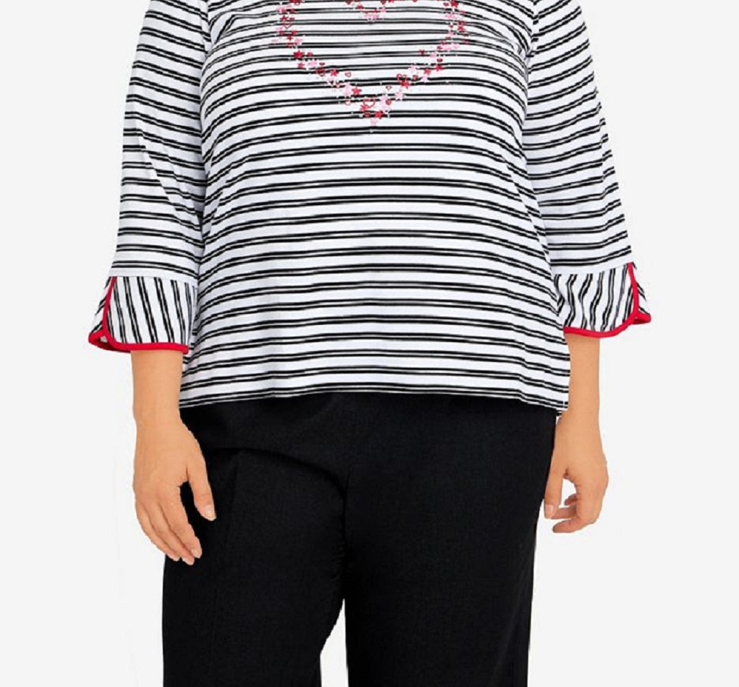 Blusa feminina Alfred Dunner Checking In com listras e bordado de coração, preta, tamanho 1X