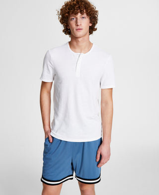 E agora esta malha macia masculina Henley branca tamanho XX-Grande