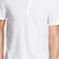 E agora esta malha macia masculina Henley branca tamanho XX-Grande