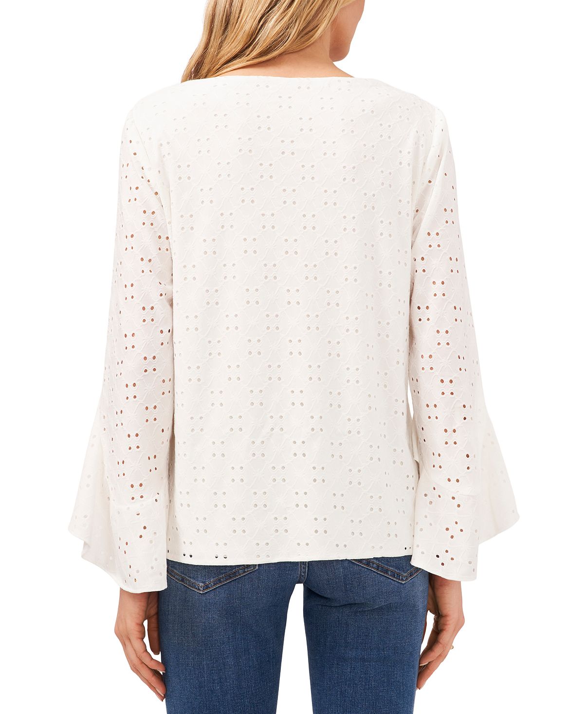Vince Camuto Blusa feminina com ilhós e manga sino, branca, tamanho médio