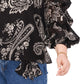 Top feminino Vince Camuto com estampa de manga bolha e ombro de fora, bainha amarrada, preto, tamanho 3X