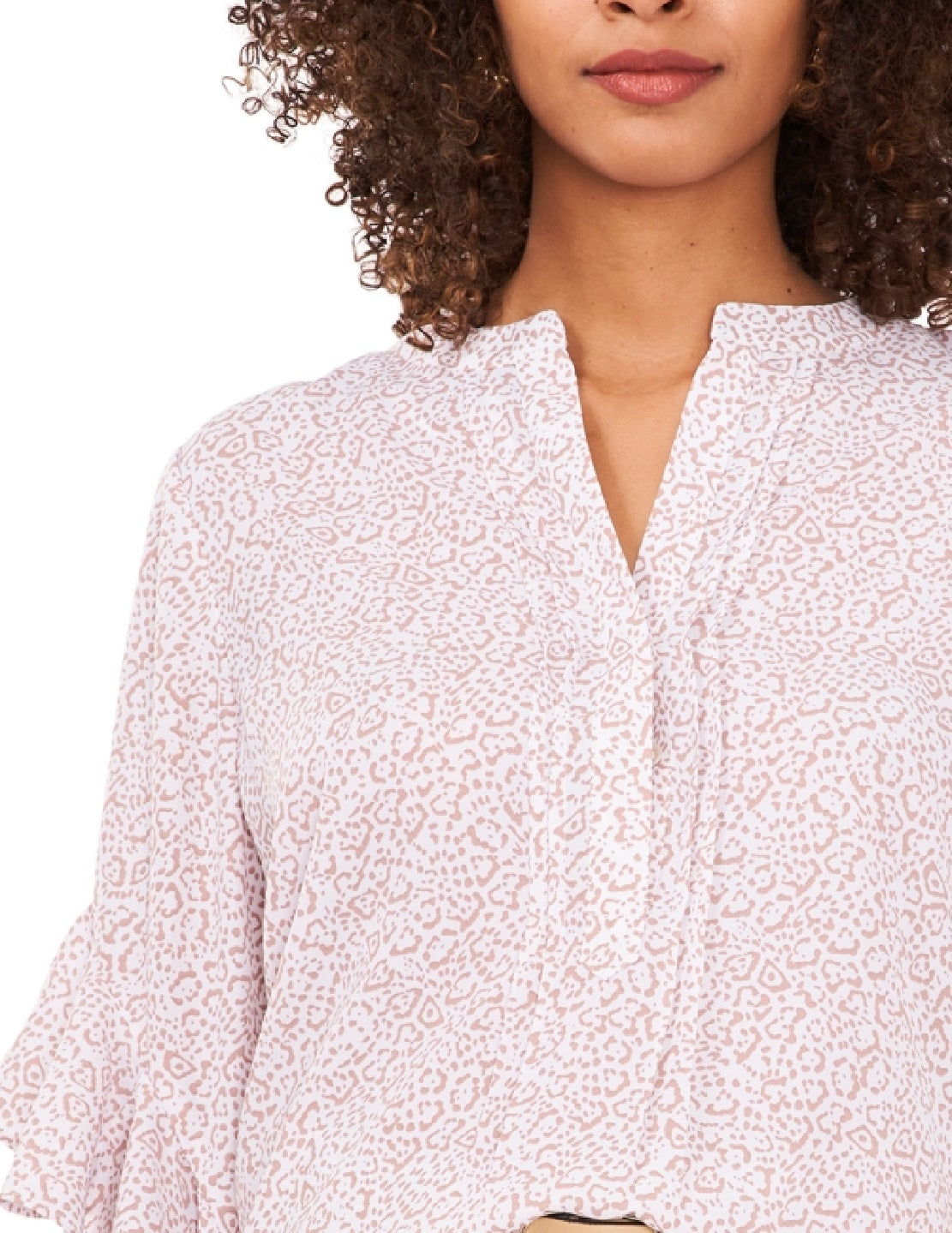Blusa feminina Vince Camuto com estampa animal e mangas bufantes, marrom, tamanho grande