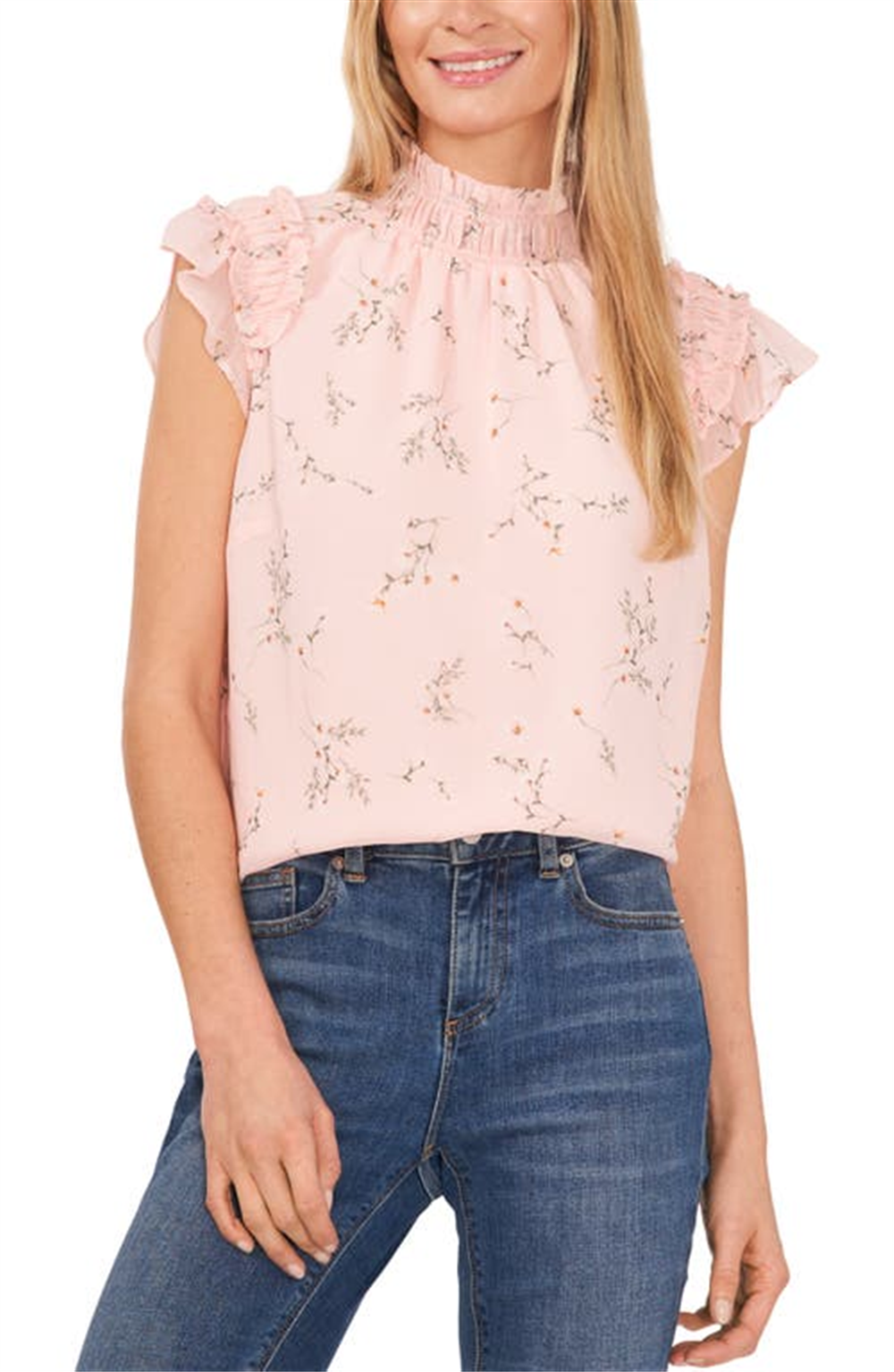 Blusa floral CeCe tamanho médio com mangas esvoaçantes e babados em rosa inglês