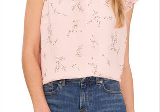 Blusa floral CeCe tamanho médio com mangas esvoaçantes e babados em rosa inglês