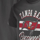 Camiseta Nike NFL X Darius Rucker Collection da Fanatics Pewter Tampa Bay Buccaneers tamanho P