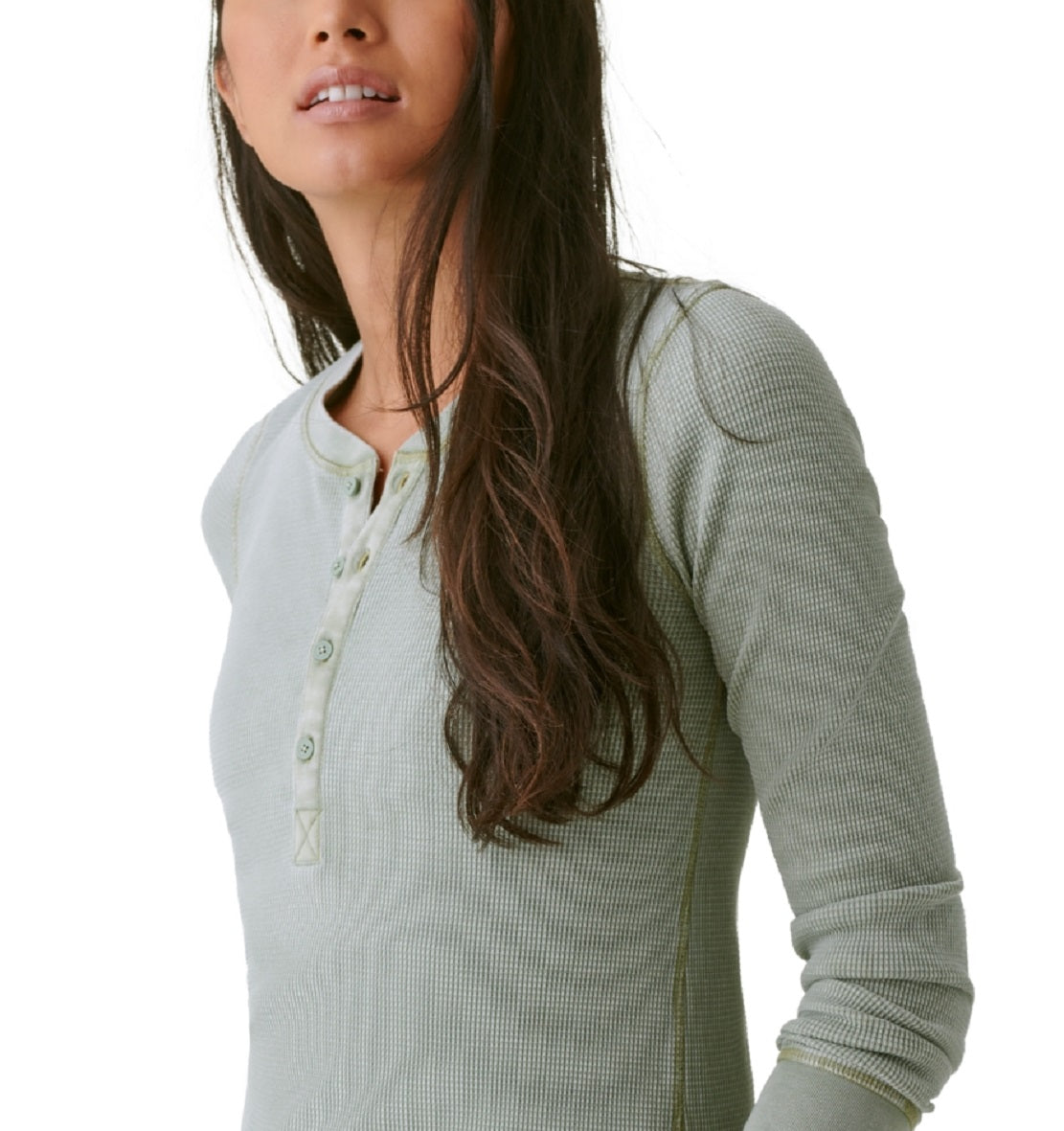 Blusa Henley de malha waffle com botões frontais quentes Bass Outdoor para mulheres, verde, tamanho extragrande