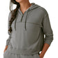 Blusa com capuz e zíper Bass Outdoor Hibernate feminino, cinza