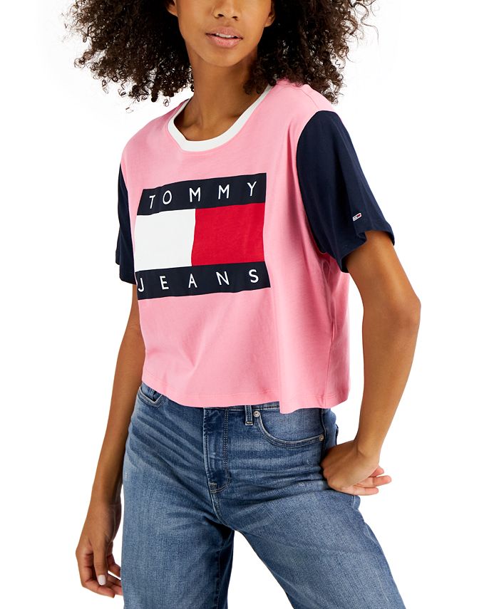 Camiseta Tommy Jeans Feminina com Logo da Bandeira Colorblocked Rosa Tamanho GG
