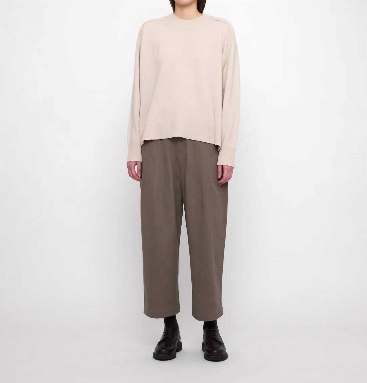 7115 By Szeki - Relaxed Rolled Seam Sweater