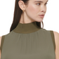 Blusa feminina Calvin Klein canelada, gola alta, sem mangas, verde, tamanho médio