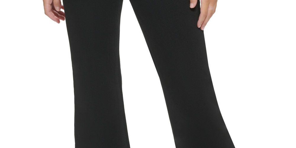 Calça jeans feminina Calvin Klein Jeans cintura alta flare com fenda na barra, preta, tamanho 31