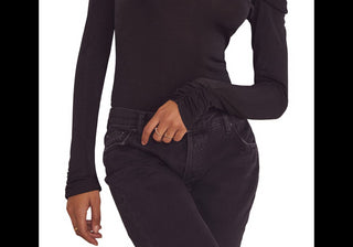 Body de um ombro só da Free People, Blossom Pearl, tamanho pequeno