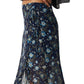 Saia longa feminina Free People Edge Floral com amarração lateral, azul, tamanho 2