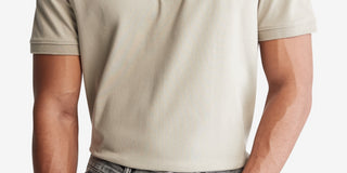 Camisa polo masculina Calvin Klein Regular Fit de algodão liso com monograma e logotipo, bege, tamanho pequeno