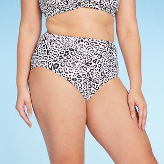 Calcinha de biquíni feminina Kona Sol com estampa de leopardo neutra, cintura alta, cobertura total, creme, tamanho G