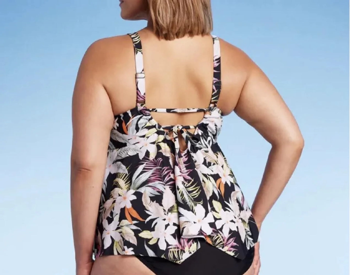 Top tankini feminino Kona Sol com decote em V profundo e alças nas costas, estampa floral preta, tamanho 3X