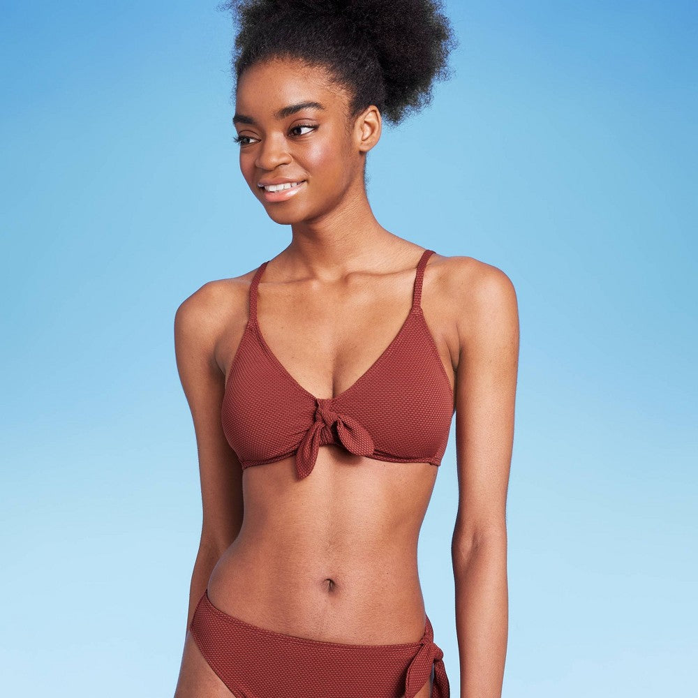 Top de biquíni Wild Fable feminino Rust com amarração frontal em textura piquet, tamanho XXS