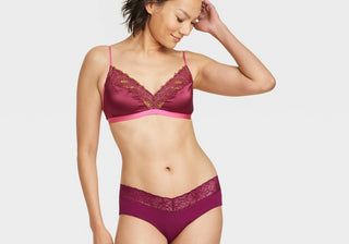 Roupa íntima hipster de algodão roxo Auden Berry com cós de renda - tamanho P feminino