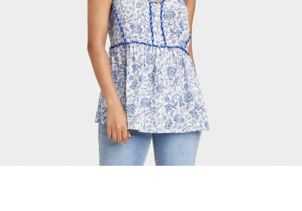 Regata feminina fluida com estampa floral azul Knox Rose, tamanho P