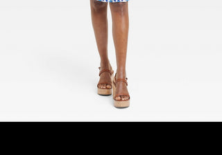 Mini saia evasê em camadas Knox Rose Blue Ikat feminina, tamanho P