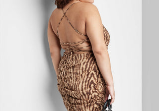 Vestido justo de cetim com cadarço Wild Fable feminino, estampa de tigre em conhaque, tamanho XXL