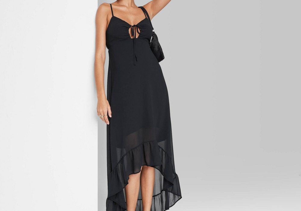 Vestido feminino preto de chiffon, tamanho médio, com bainha alta e baixa, da Wild Fable