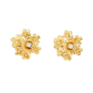 Brincos de pino com design floral e zircônia cúbica Golden Odyssey para Brilliante